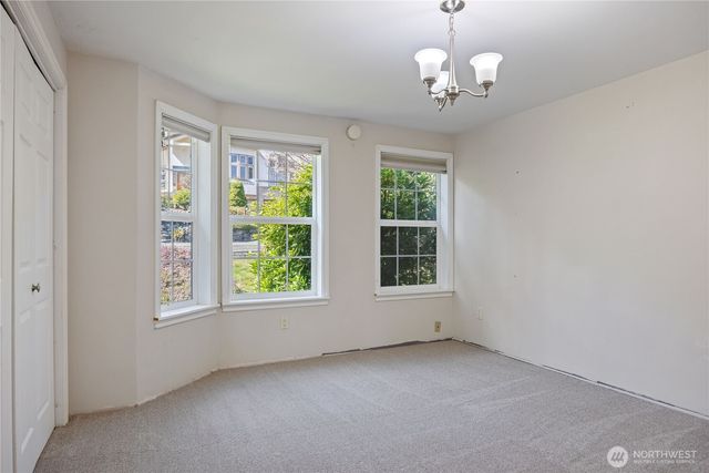 261 E Rainier Court, Allyn, WA 98524