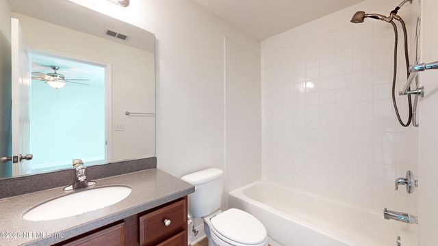 3635 OGLEBAY Drive, Green Cove Springs, FL 32043