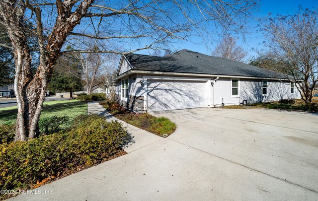 3635 OGLEBAY Drive, Green Cove Springs, FL 32043