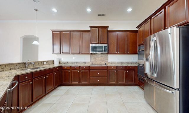 3635 OGLEBAY Drive, Green Cove Springs, FL 32043