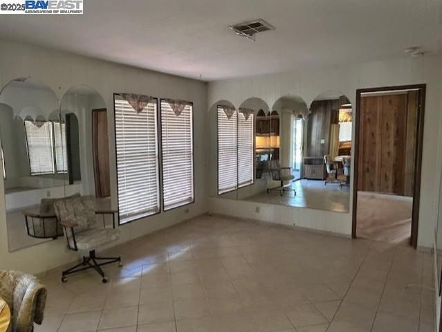 29133 De La Cruz Road, Hayward, CA 94544