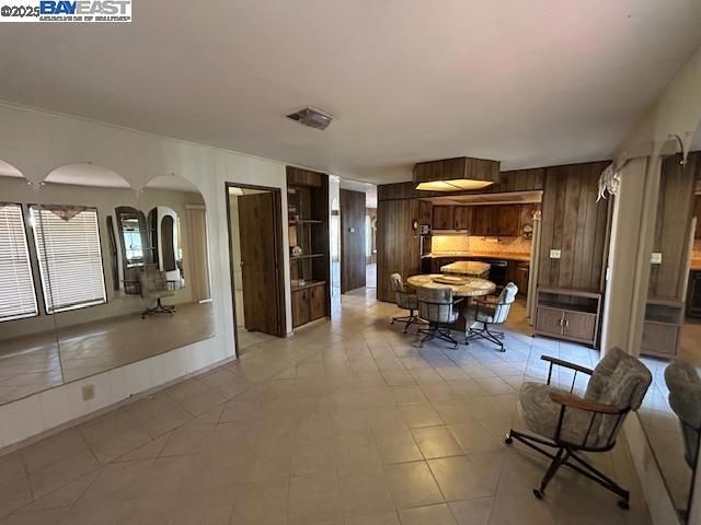 29133 De La Cruz Road, Hayward, CA 94544