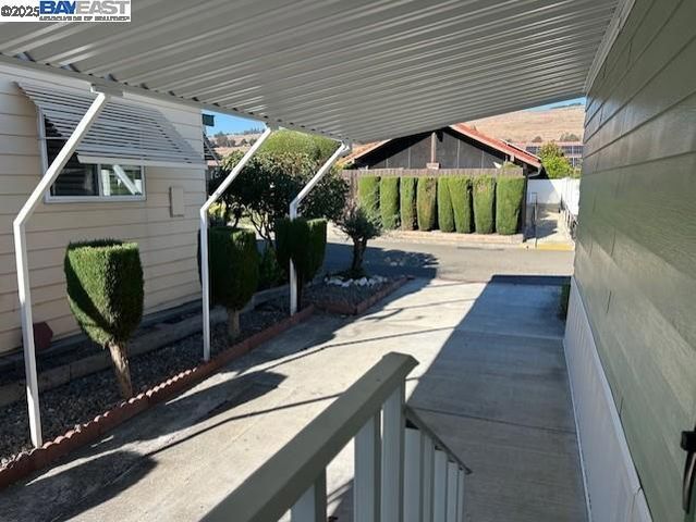 29133 De La Cruz Road, Hayward, CA 94544