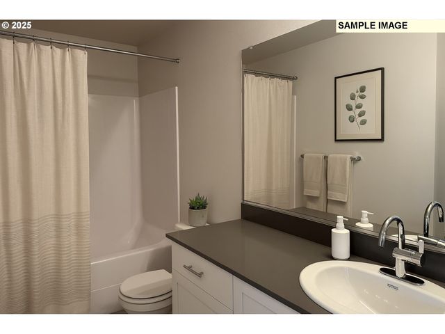 16676 Sw Gypsum Ter, King City, OR 97140