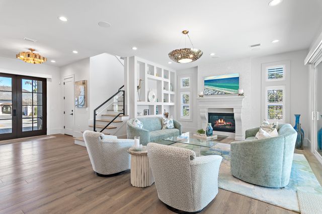 4572 Sailmaker Lane, Destin, FL 32541