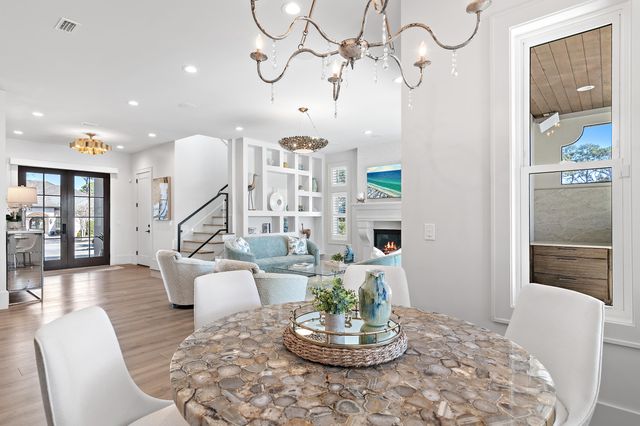 4572 Sailmaker Lane, Destin, FL 32541