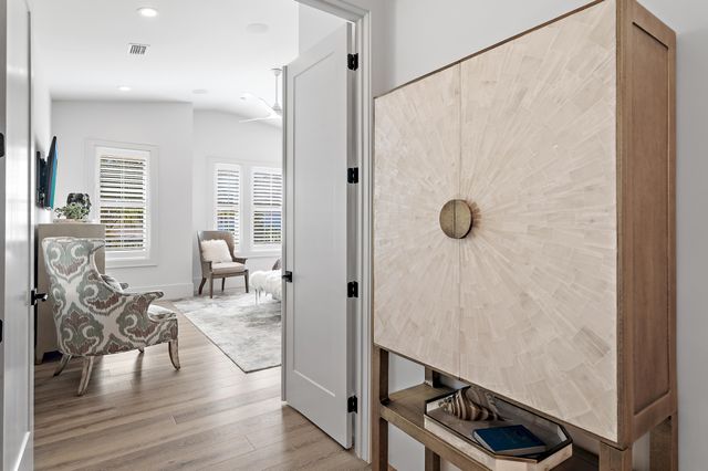 4572 Sailmaker Lane, Destin, FL 32541