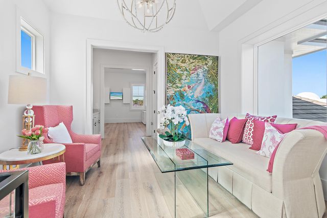 4572 Sailmaker Lane, Destin, FL 32541