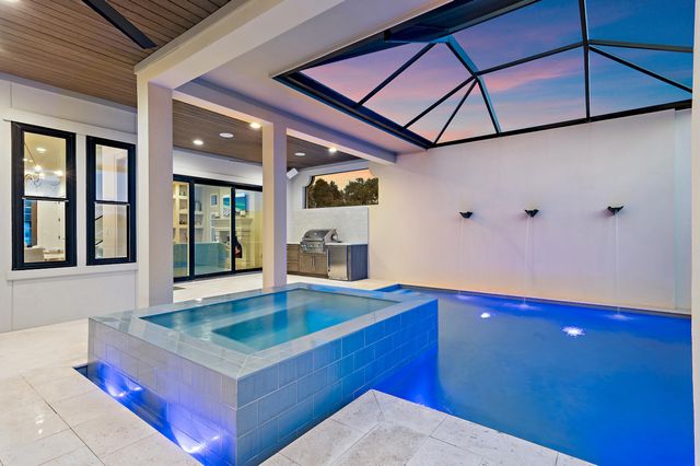 4572 Sailmaker Lane, Destin, FL 32541