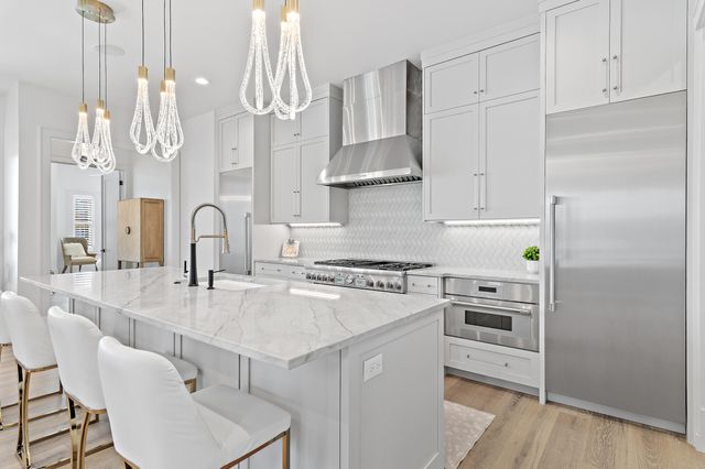 4572 Sailmaker Lane, Destin, FL 32541