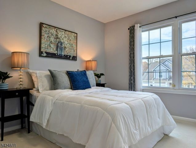 98 Harvard Cir, Montgomery Twp., NJ 08540