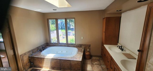 2503 FERRIS RD, Wilmington, DE 19805