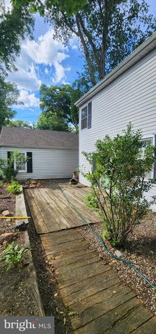2503 FERRIS RD, Wilmington, DE 19805