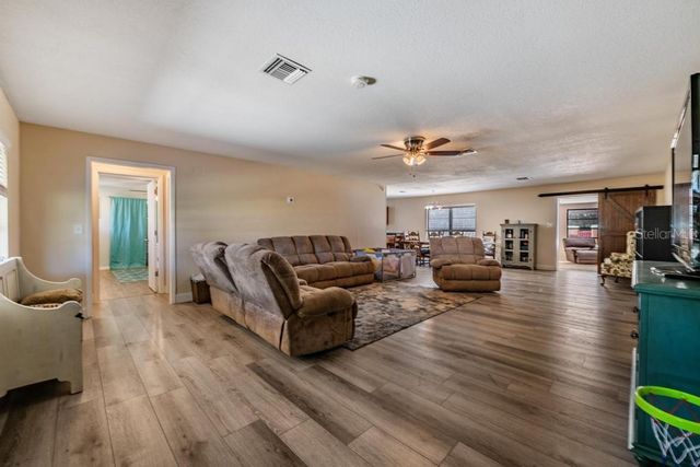 3835 FLORIDA RANCH BOULEVARD, Zephyrhills, FL 33541