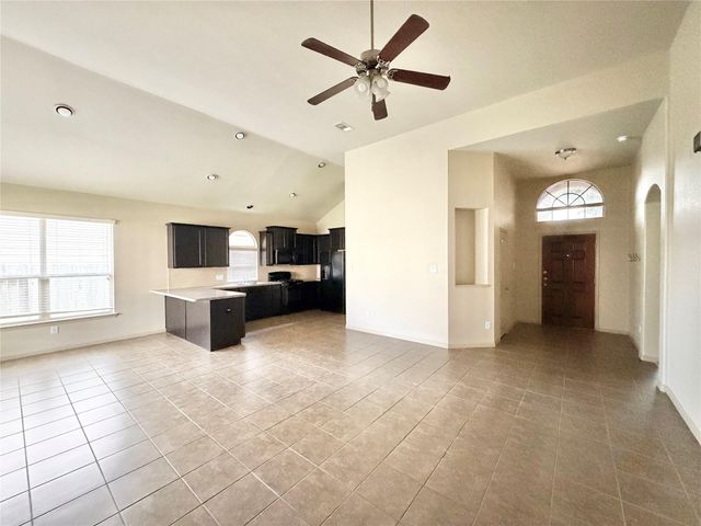 25410 Saddlebrook Champion Way, Tomball, TX 77375