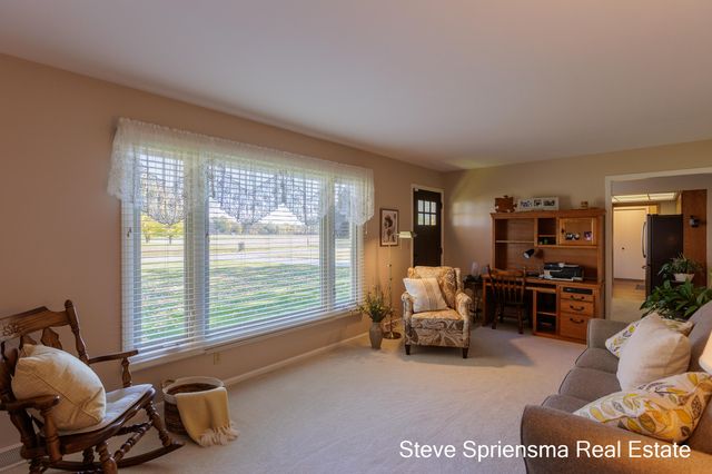 7821 88th Avenue, Zeeland, MI 49464