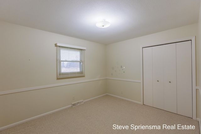 7821 88th Avenue, Zeeland, MI 49464