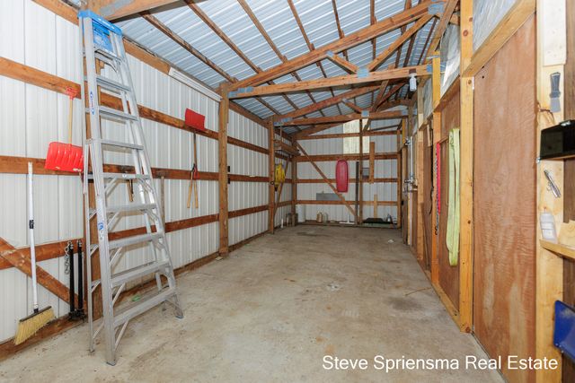 7821 88th Avenue, Zeeland, MI 49464