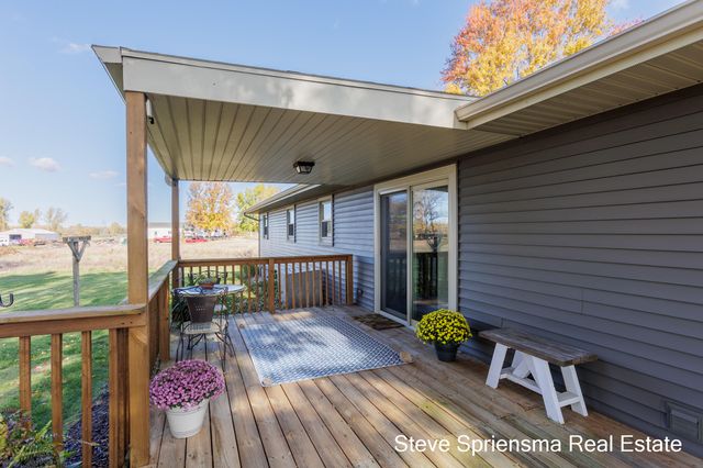 7821 88th Avenue, Zeeland, MI 49464