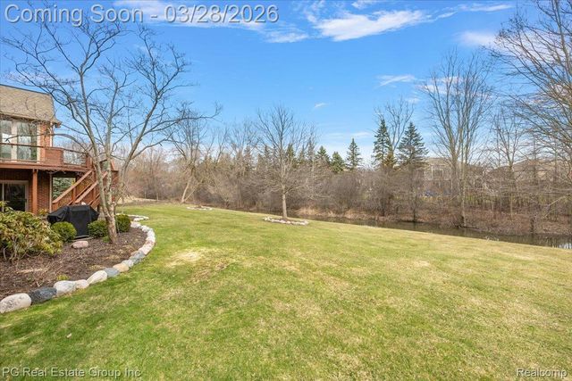 3571 Cedar Brook Drive, Rochester Hills, MI 48309