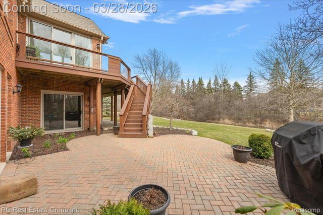 3571 Cedar Brook Drive, Rochester Hills, MI 48309