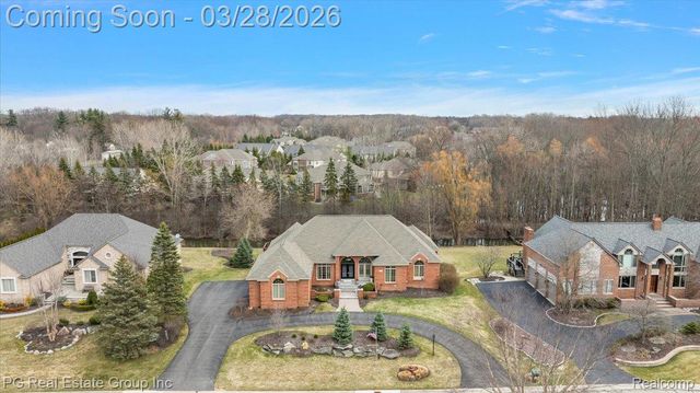 3571 Cedar Brook Drive, Rochester Hills, MI 48309