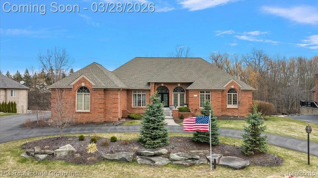 3571 Cedar Brook Drive, Rochester Hills, MI 48309