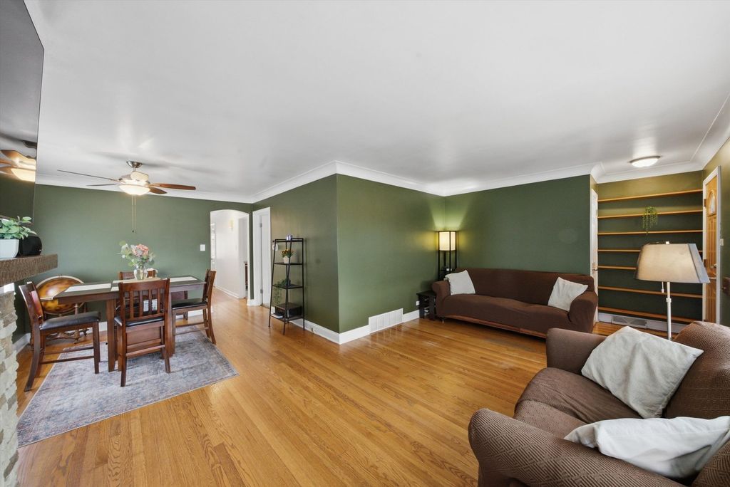11362 S Hamlin Avenue, Chicago, IL 60655 — photo 4
