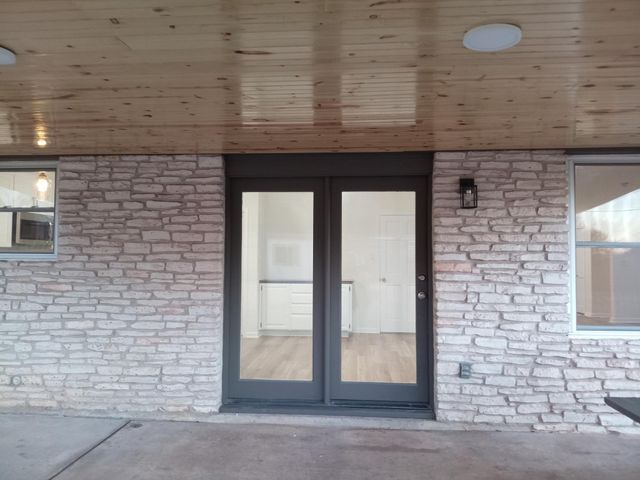 514 Sara DR, Round Rock, TX 78664