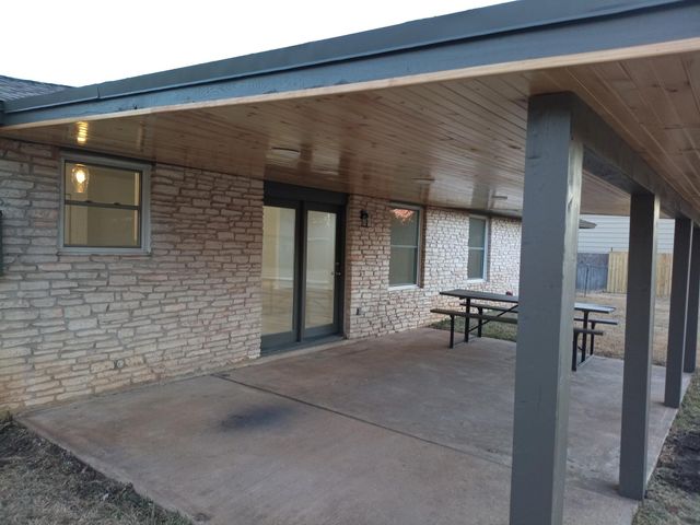 514 Sara DR, Round Rock, TX 78664