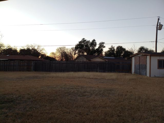 514 Sara DR, Round Rock, TX 78664