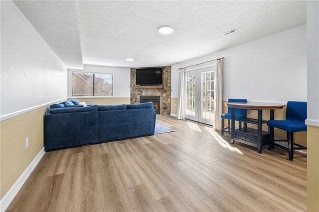 111 Shorecrest Drive, Seneca, SC 29672