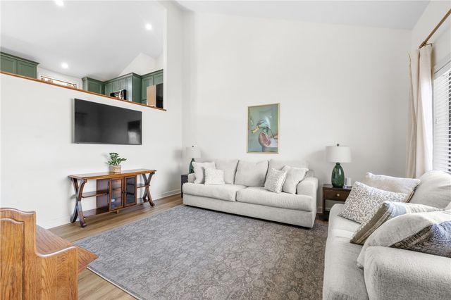 111 Shorecrest Drive, Seneca, SC 29672