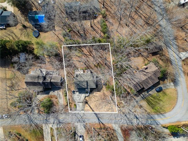 111 Shorecrest Drive, Seneca, SC 29672