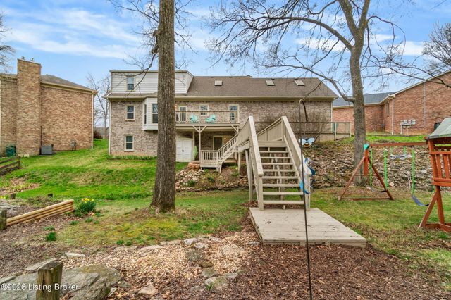 11007 Kestrel Ct, Louisville, KY 40241