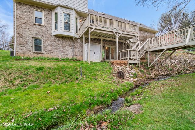 11007 Kestrel Ct, Louisville, KY 40241