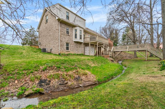 11007 Kestrel Ct, Louisville, KY 40241