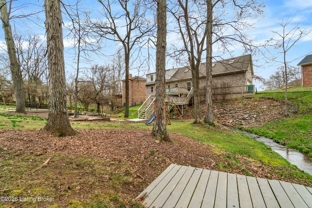 11007 Kestrel Ct, Louisville, KY 40241