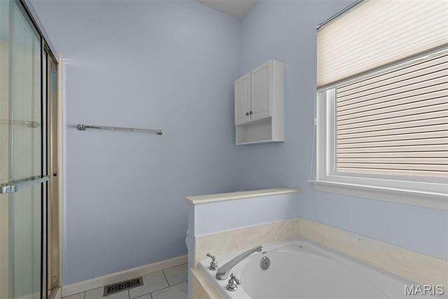 5514 Aberdour Lane, Oakville, MO 63129