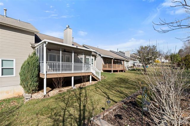 5514 Aberdour Lane, Oakville, MO 63129