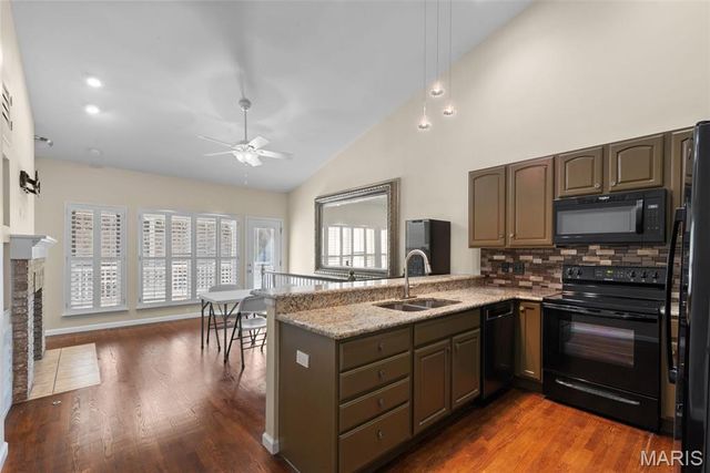 5514 Aberdour Lane, Oakville, MO 63129