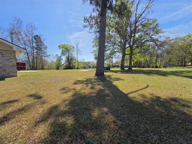 691 Sharon Lane, Moss Bluff, LA 70611