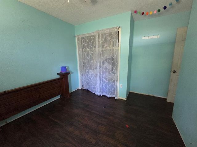 691 Sharon Lane, Moss Bluff, LA 70611