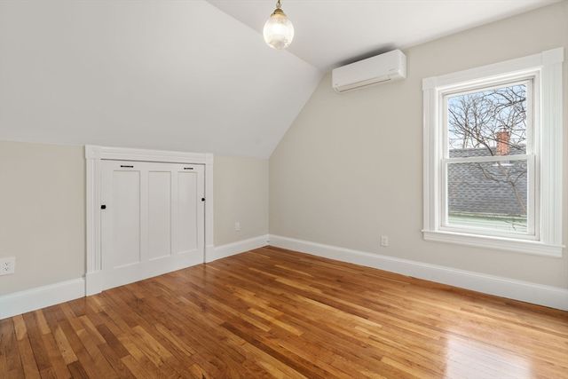 58 Church St, Chelmsford, MA 01863