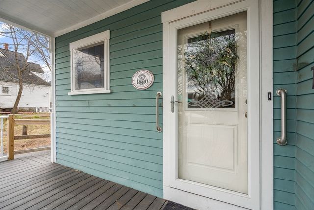 58 Church St, Chelmsford, MA 01863