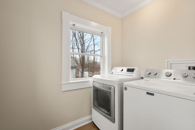 58 Church St, Chelmsford, MA 01863