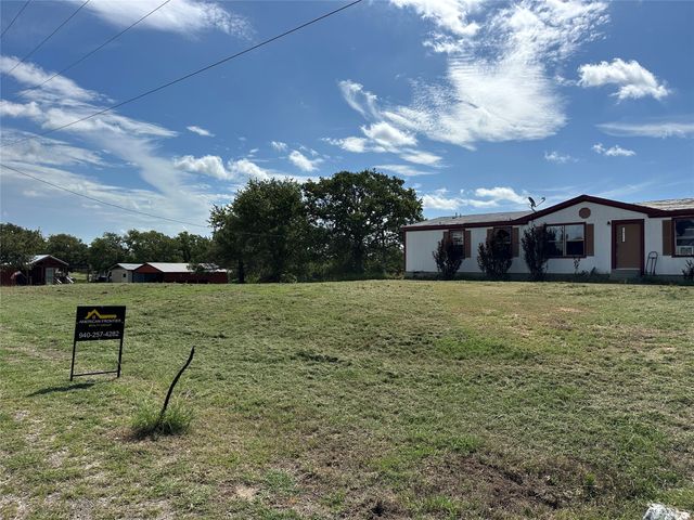 570 Big Salty Lane, Springtown, TX 76082