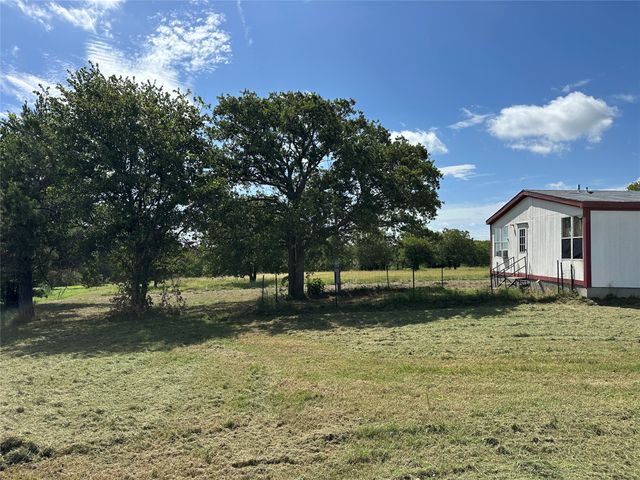 570 Big Salty Lane, Springtown, TX 76082