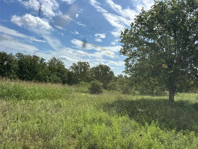 570 Big Salty Lane, Springtown, TX 76082