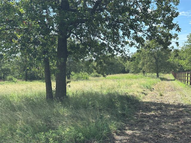 570 Big Salty Lane, Springtown, TX 76082
